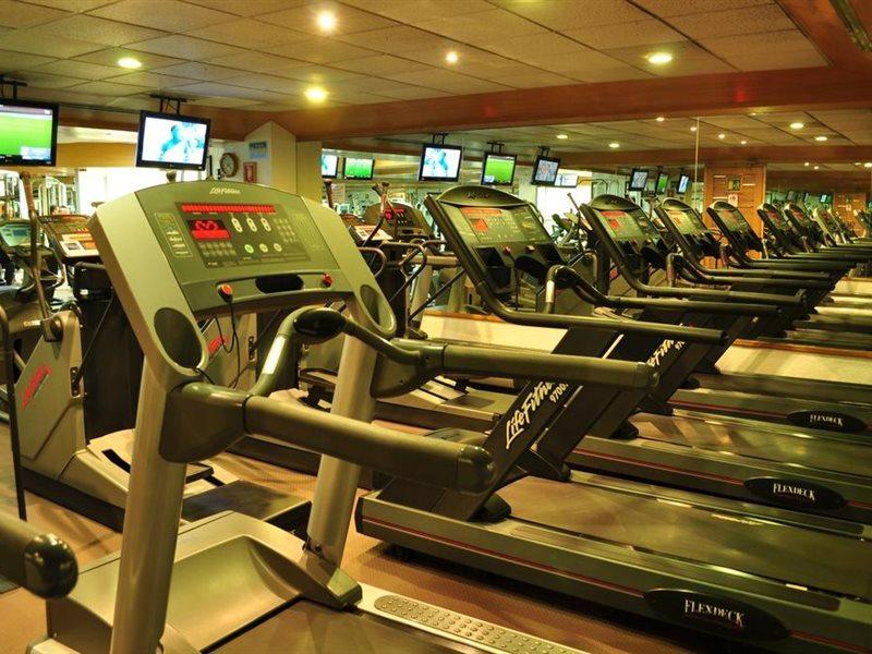 Royal Pedregal Hotel Mexico City Exterior photo A row of treadmills