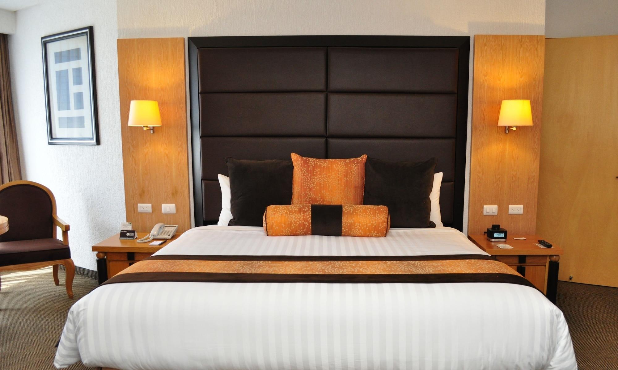 Royal Pedregal Hotel Mexico City Exterior photo A bedroom at the hotel