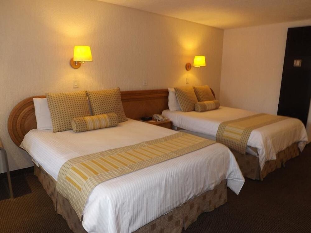 Royal Pedregal Hotel Mexico City Exterior photo A room at the hotel